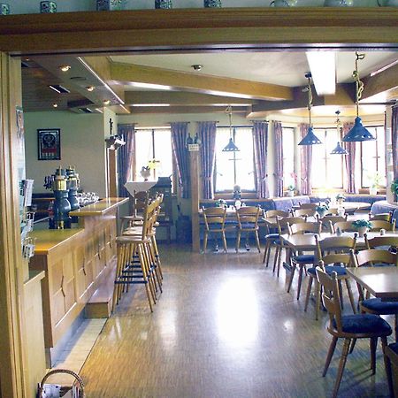 Landgasthof Zum Hirschen Hafenlohr Bagian luar foto
