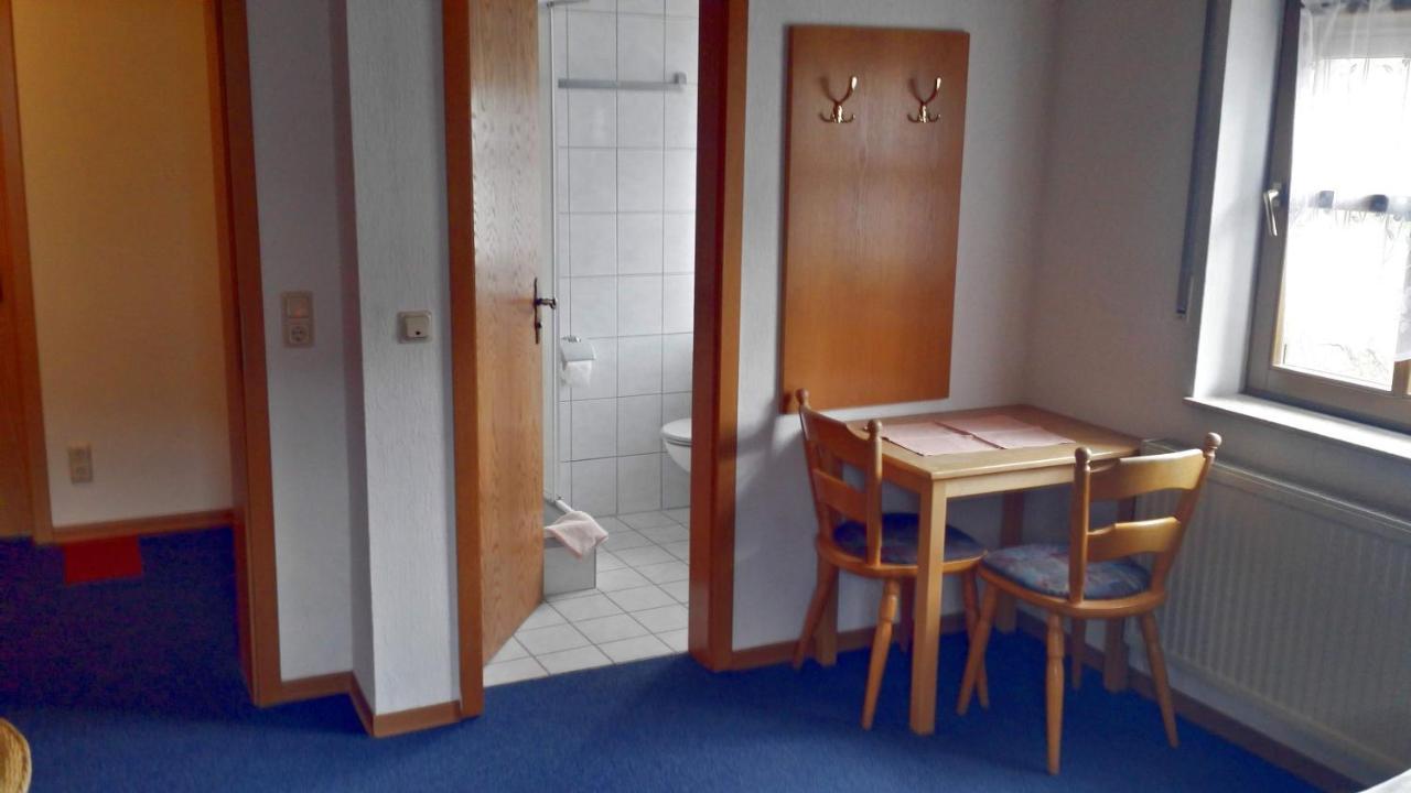 Landgasthof Zum Hirschen Hafenlohr Bagian luar foto